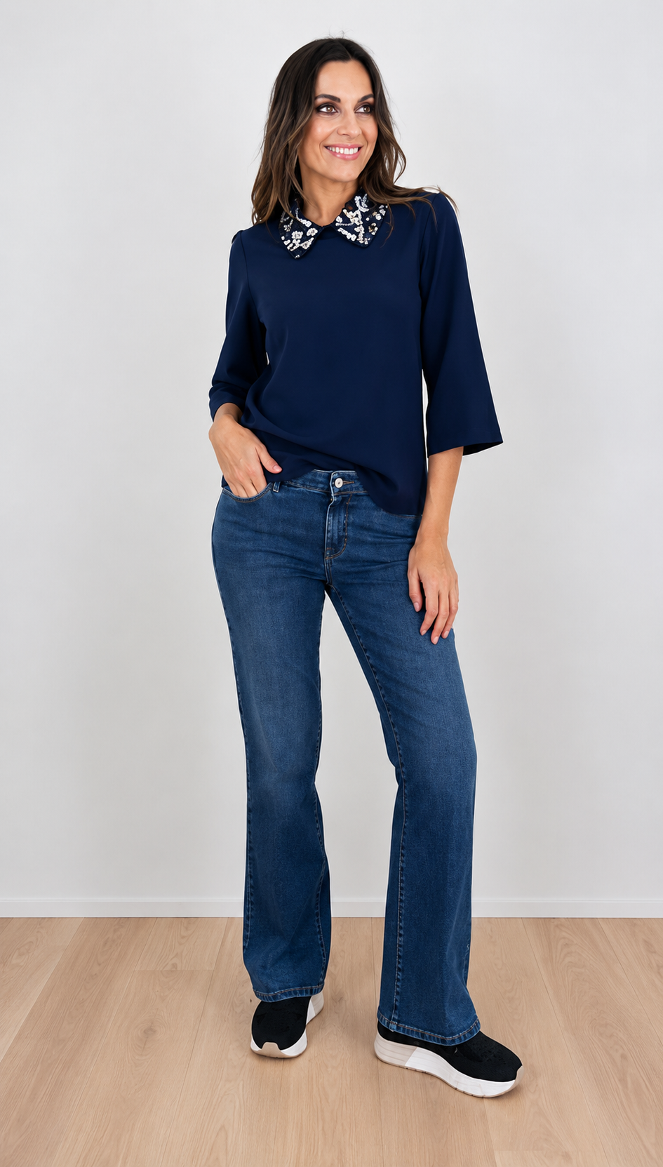 Léonie de Paris Blouse