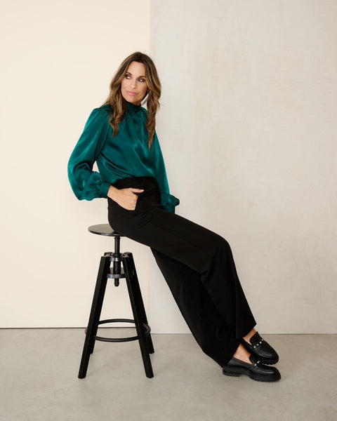 Léonie de Paris Blouse