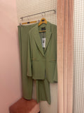 Nikkie Blazer